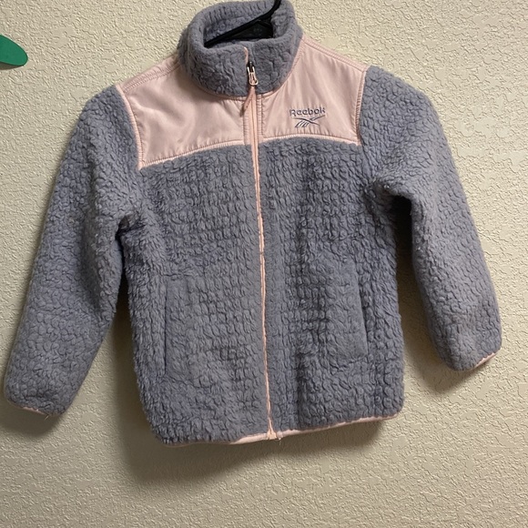 Girls Reebok - Picture 2 of 4